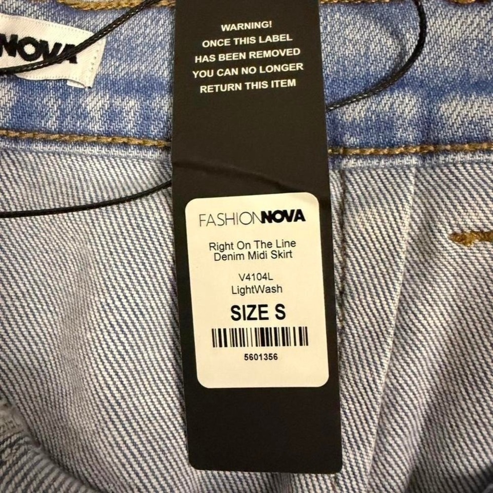 Fashion Nova blue denim midi skirt women Size S - Picture 3 of 8